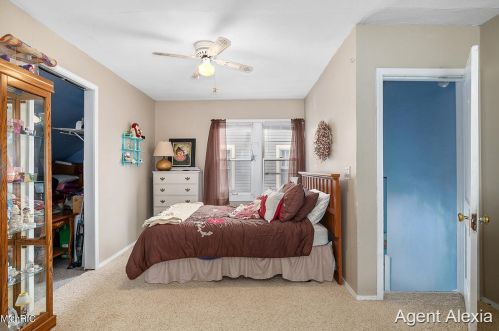 1019 Fremont Ave, Grand Rapids MI 49504-4109 exterior