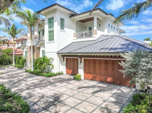 465 18th Ave, Naples, FL 34120-6309