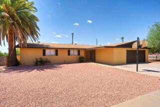 7844 34th Ave, Phoenix AZ  85053-2909 exterior