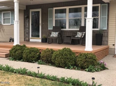 2102 Monte Ave, Meskegon, MI 49444-4525