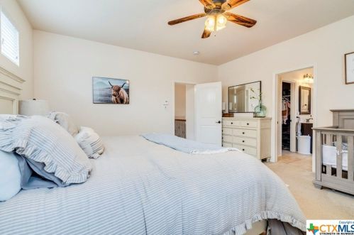 1407 Nicholas Mnr, San Antonio TX 78258-7578 exterior