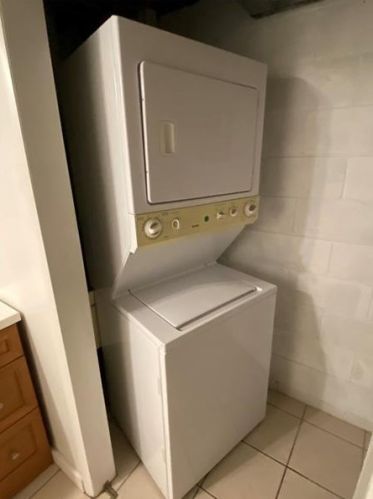 3269 Dawson St, Pittsburgh PA 15213-4536 exterior