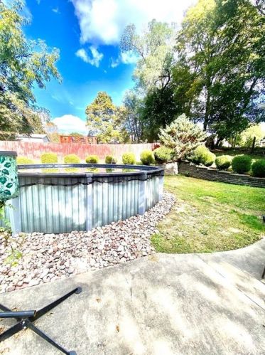 8 James St, Poughkeepsie NY  12603-1525 exterior