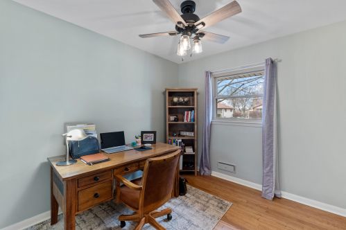 2886 94th St, Milwaukee WI  53227-3304 exterior