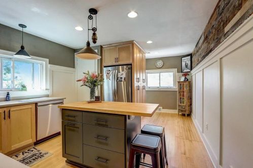 5006 Beloit Rd, Milwaukee WI 53214-5332 exterior