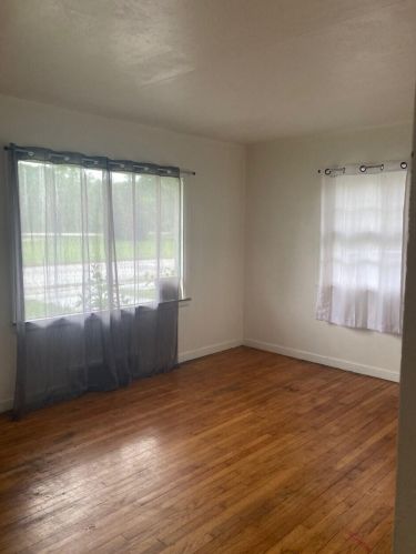 4765 48th St, Milwaukee WI  53218-5122 exterior