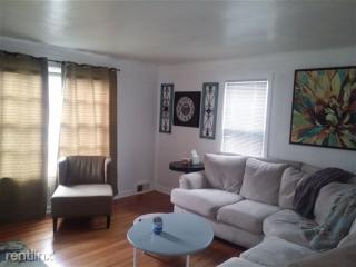 7322 Lovers Ln, Kalamazoo MI  49002-4434 exterior