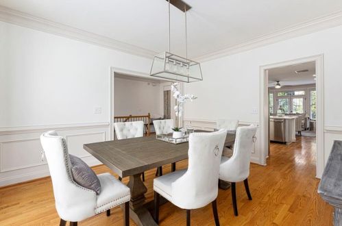 1564 Donaldson Park Dr, Atlanta GA 30319-2115 exterior