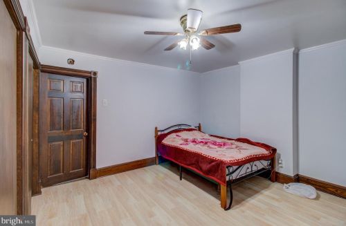 14 Morris Ave, Trenton NJ 08611-1131 exterior