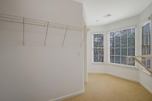 404 Colonsay Dr, Duluth GA 30097-4406 exterior