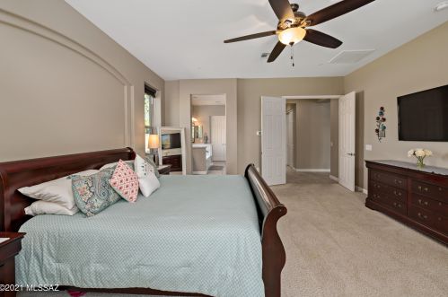 8499 National Dr, Tucson AZ 85742-8526 exterior