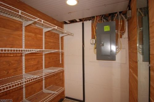 12 Tobyhanna Trl, Hopatcong NJ  07843-1024 exterior