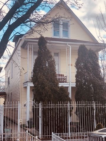 3609 57th Pl, Chicago, IL 60629-3833