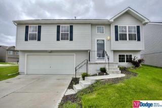 9105 Weber St, Omaha, NE 68122-1209