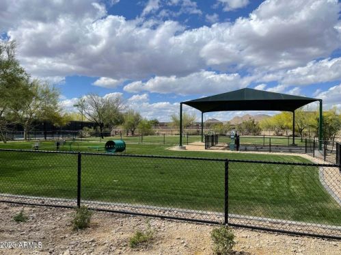 32735 22nd Dr, Phoenix AZ  85085 exterior