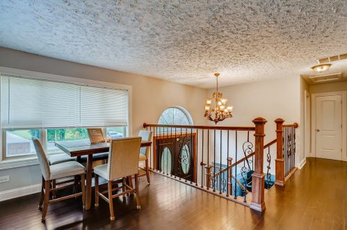 12883 Country Club Ave, Waukegan, IL 60087-4361