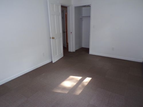 86 Washington St, Concord NH 03301-4172 exterior