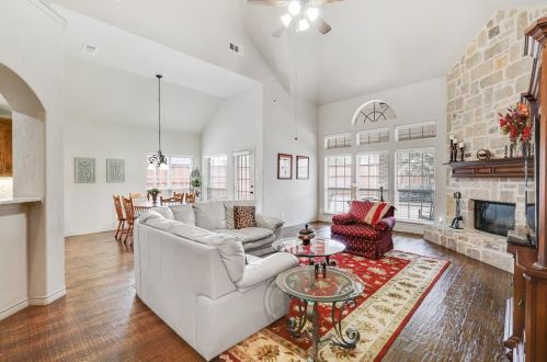 14271 Sorano Dr, Frisco TX 75035-9293 exterior