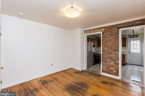 2582 Collins St, Philadelphia PA  19125-1725 exterior