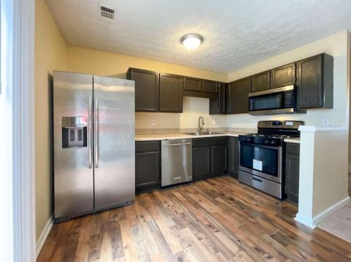 6366 Jasper Ct, Tucker GA  30084-8758 exterior