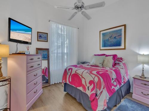 441 Fairway Lndg, Fort Pierce FL  34986-2168 exterior