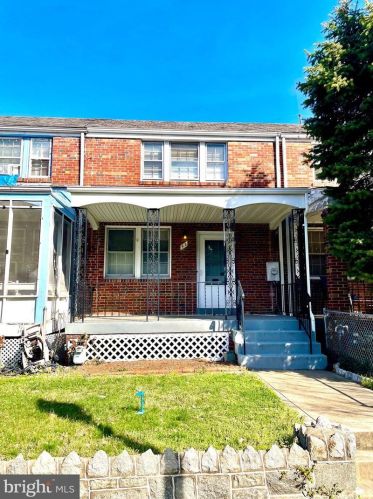 48 Girard St, Washington, DC 20002-1010