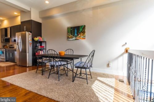 1215 Fitzwater St, Philadelphia, PA 19147-2501