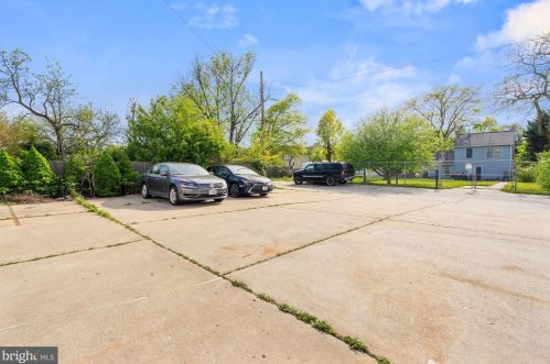 320 61st St, Washington DC  20019-2837 exterior