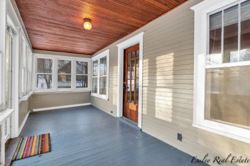 73 Grant St, Cedar Springs MI 49319-5129 exterior