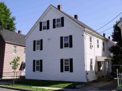 78 West St, Newton, MA 02458-1326