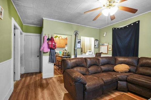 203 Burnside Ave, Woonsocket RI 02895-2188 exterior