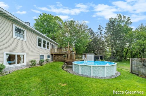 3944 Marlboro St, Grand Rapids MI 49534-4537 exterior