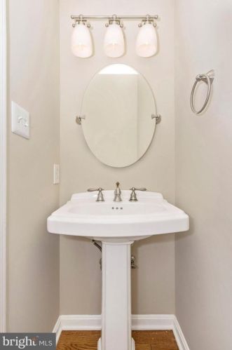 1101 Windmill Ln, Silver Spring MD 20905-6041 exterior