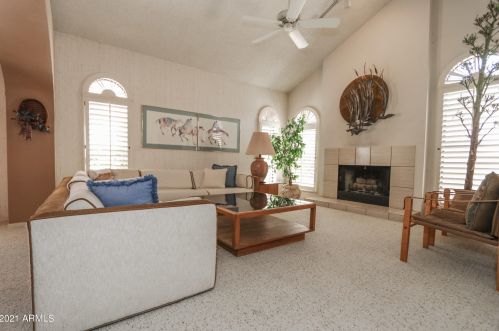 26209 Cloverland Dr, Chandler AZ 85248-9221 exterior