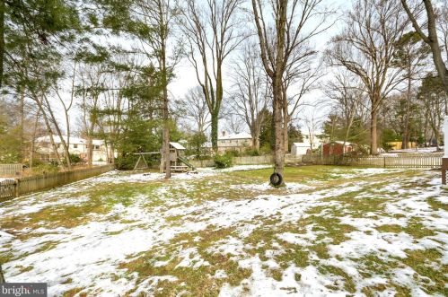 4721 Jasmine Dr, Rockville MD exterior