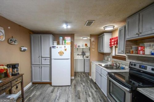 3370 Broome Rd, Gainesville GA 30507-7806 exterior