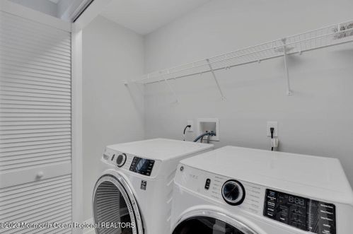 1161 Ridgefield Dr, Point Pleasant Beach NJ  08742-2948 exterior