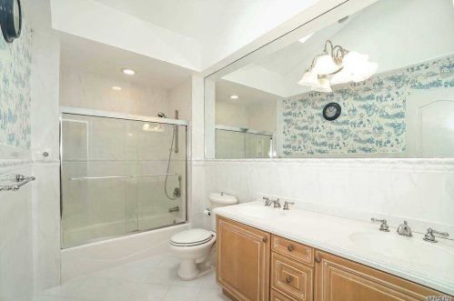 48 Candlewood Path, Huntington Station NY 11746-5306 exterior