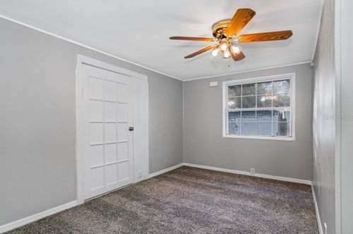 8504 22 St, Tampa FL 33612-7021 exterior