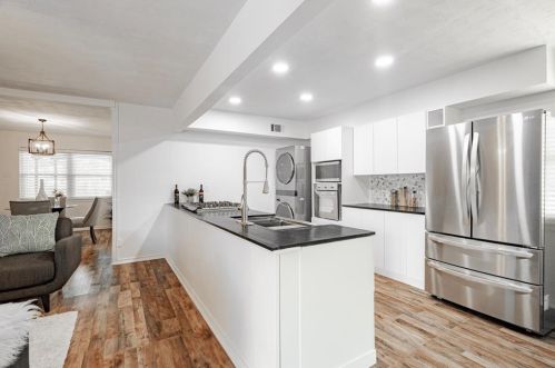 9930 Cloister Dr, Dallas TX 75228-3617 exterior