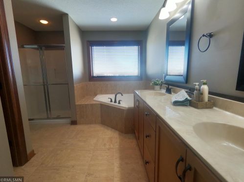 3967 87th St, South Saint Paul MN 55077-3518 exterior