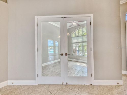 10041 Oasis Palm Dr, Tampa FL 33615-2779 exterior