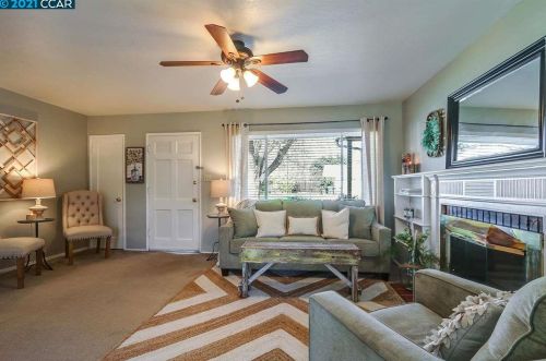 167 Cleopatra Dr, Concord CA 94523-3408 exterior