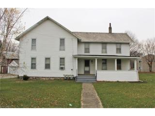 565 Maple St, Clyde, OH 43410-1580