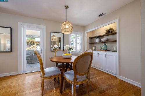 1962 Elinora Dr, Concord CA  94523-2828 exterior