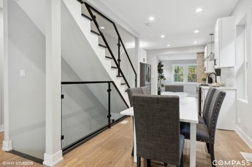 4647 Lawler Ave, Chicago IL  60638-2009 exterior