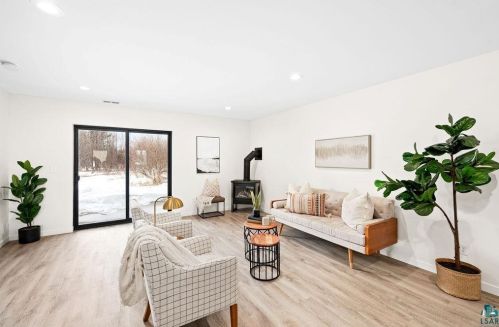 5091 Hermantown Rd, Duluth MN 55811-4343 exterior