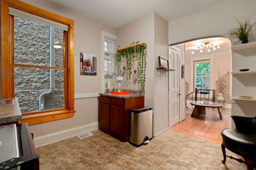 1817 Honore St, Chicago IL 60657-2007 exterior