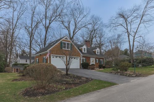 27 Thayer Pond Rd, Concord, NH 03301-7519