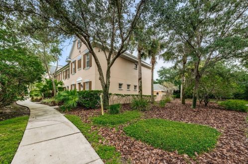 11522 Fountainhead Dr, Tampa FL  33626-3321 exterior